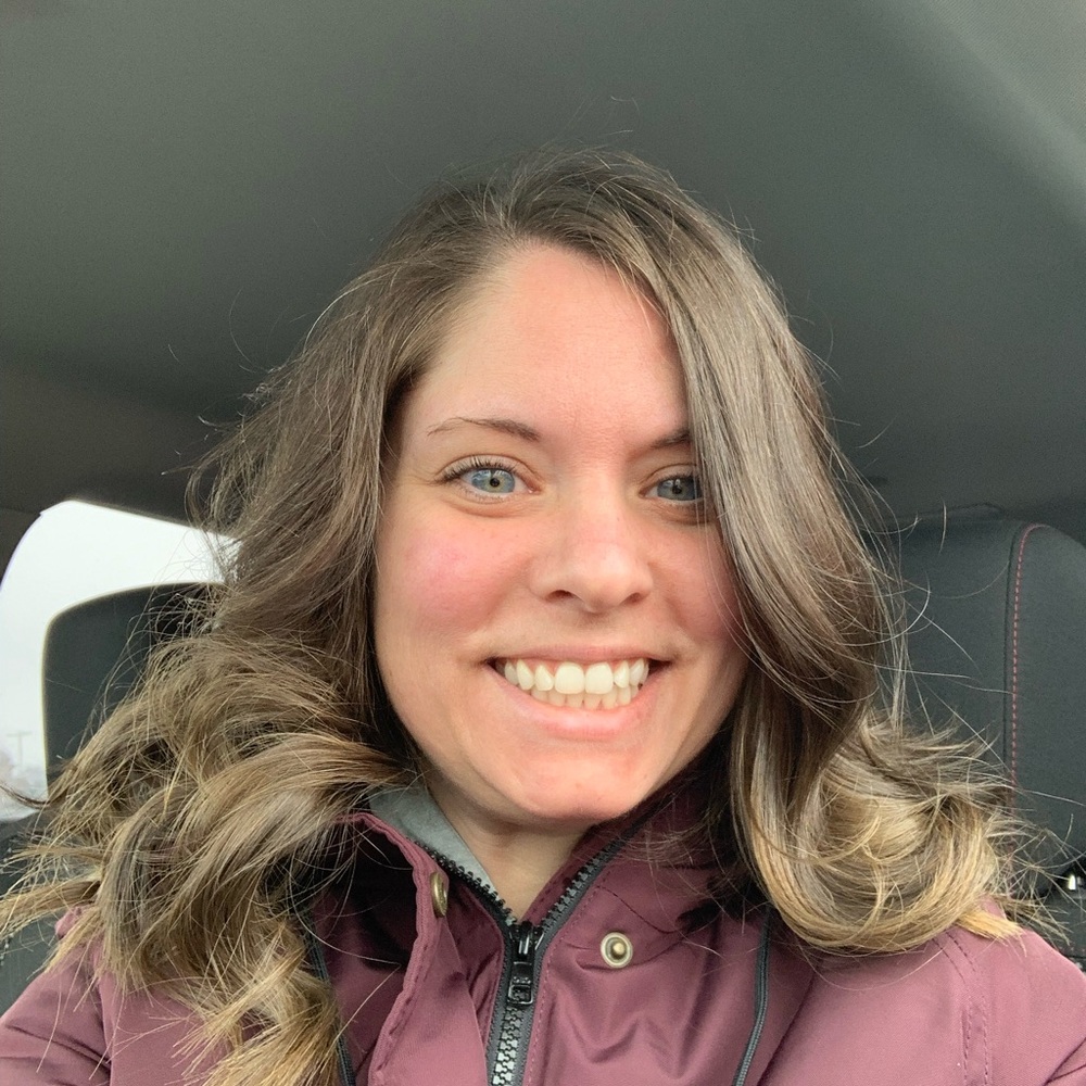 Meet your Posher, Nicole